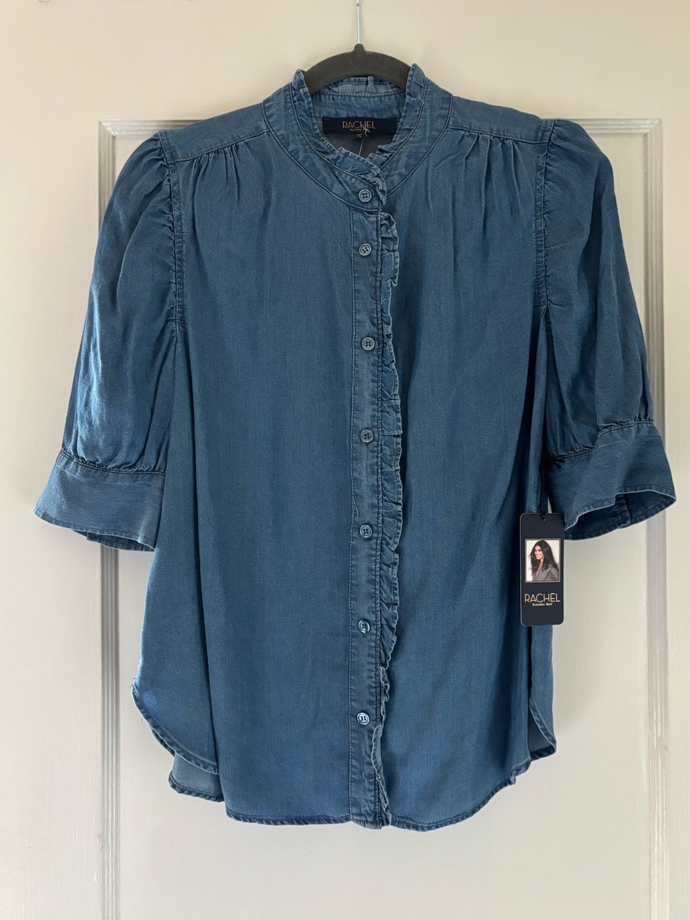 RACHEL ROY Blue Chambray Ruffle Top Short Sleeve women’s sz S NWT Denim